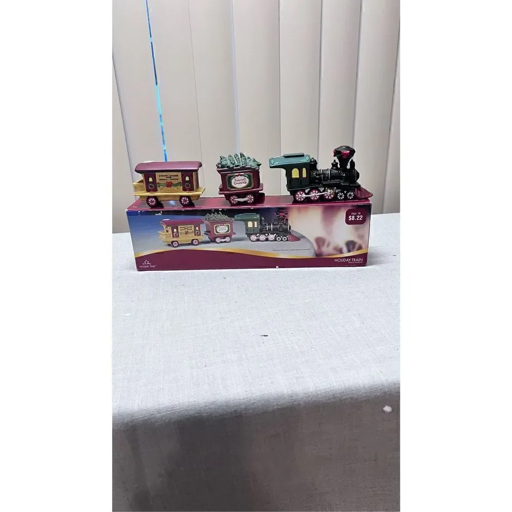 HOLIDAY TIME HOLIDAY TRIAN 3 PEICE